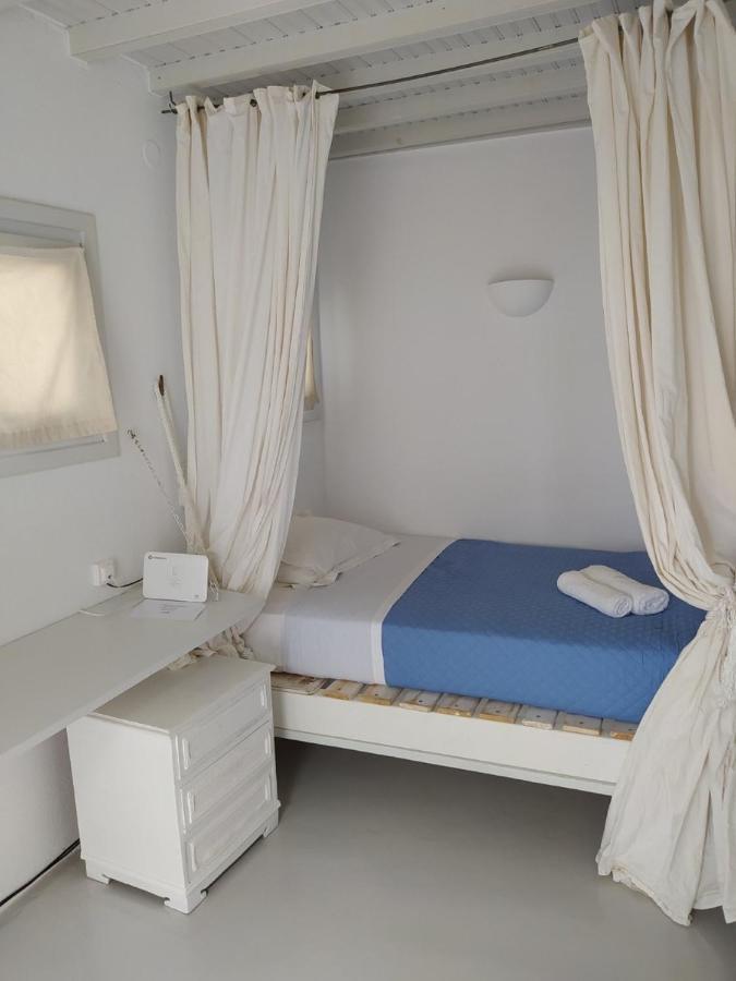 Lillies Mykonos Sea View Studios Tourlos Exterior foto